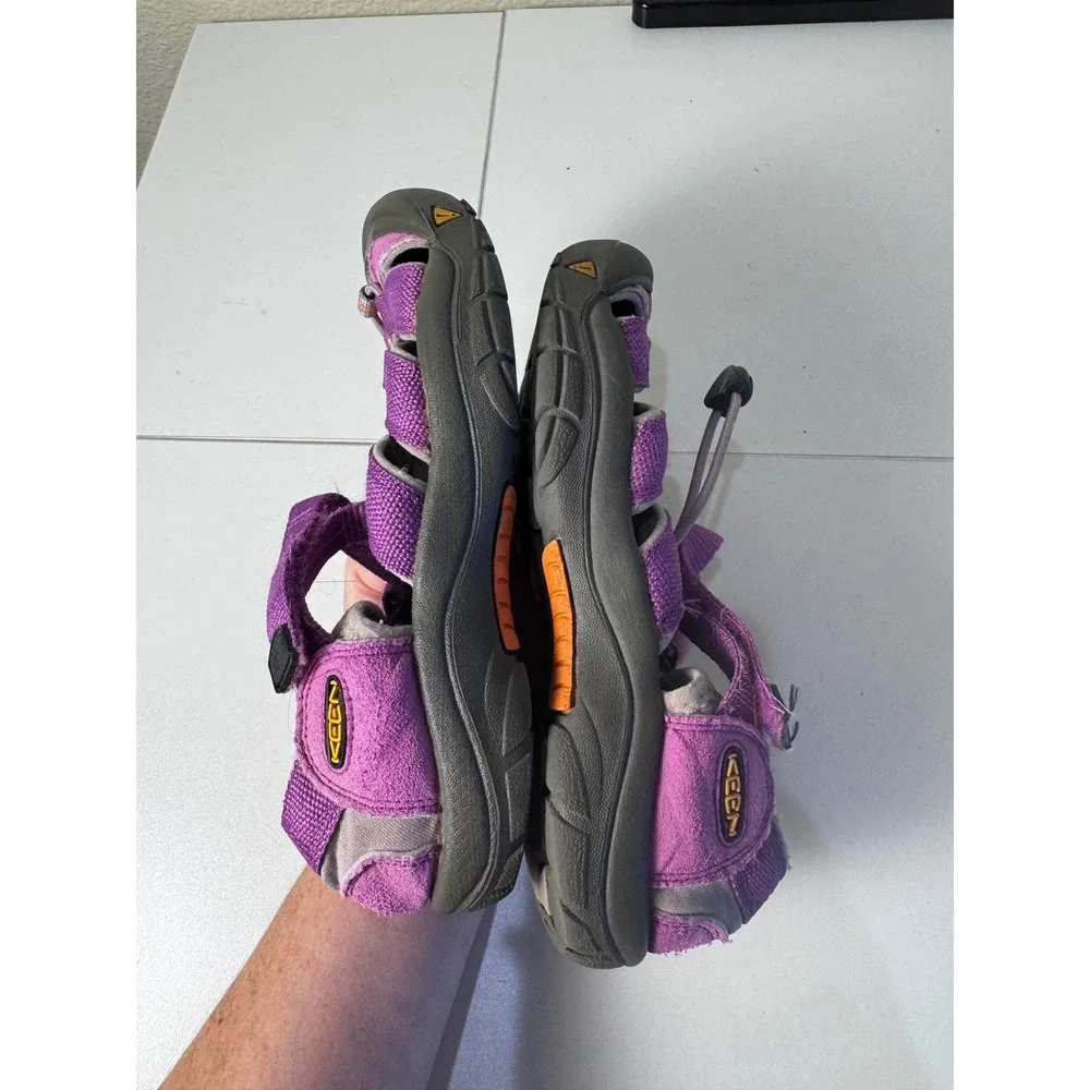 KEEN Newport H2 Sandals Kids Size 3 Purple Waterproof Hiking Gorpcore Minimalist
